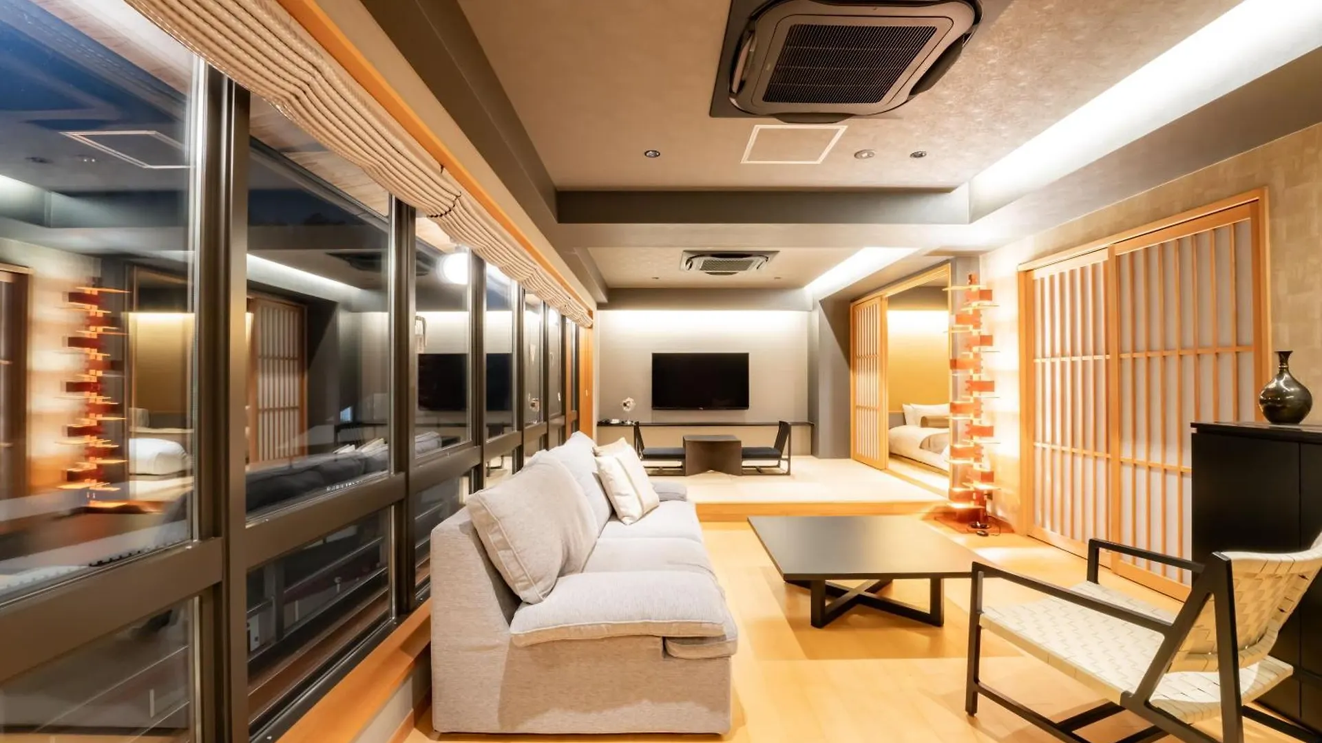 Hotel Waqoo Naritasanmonzen 5*, Narita